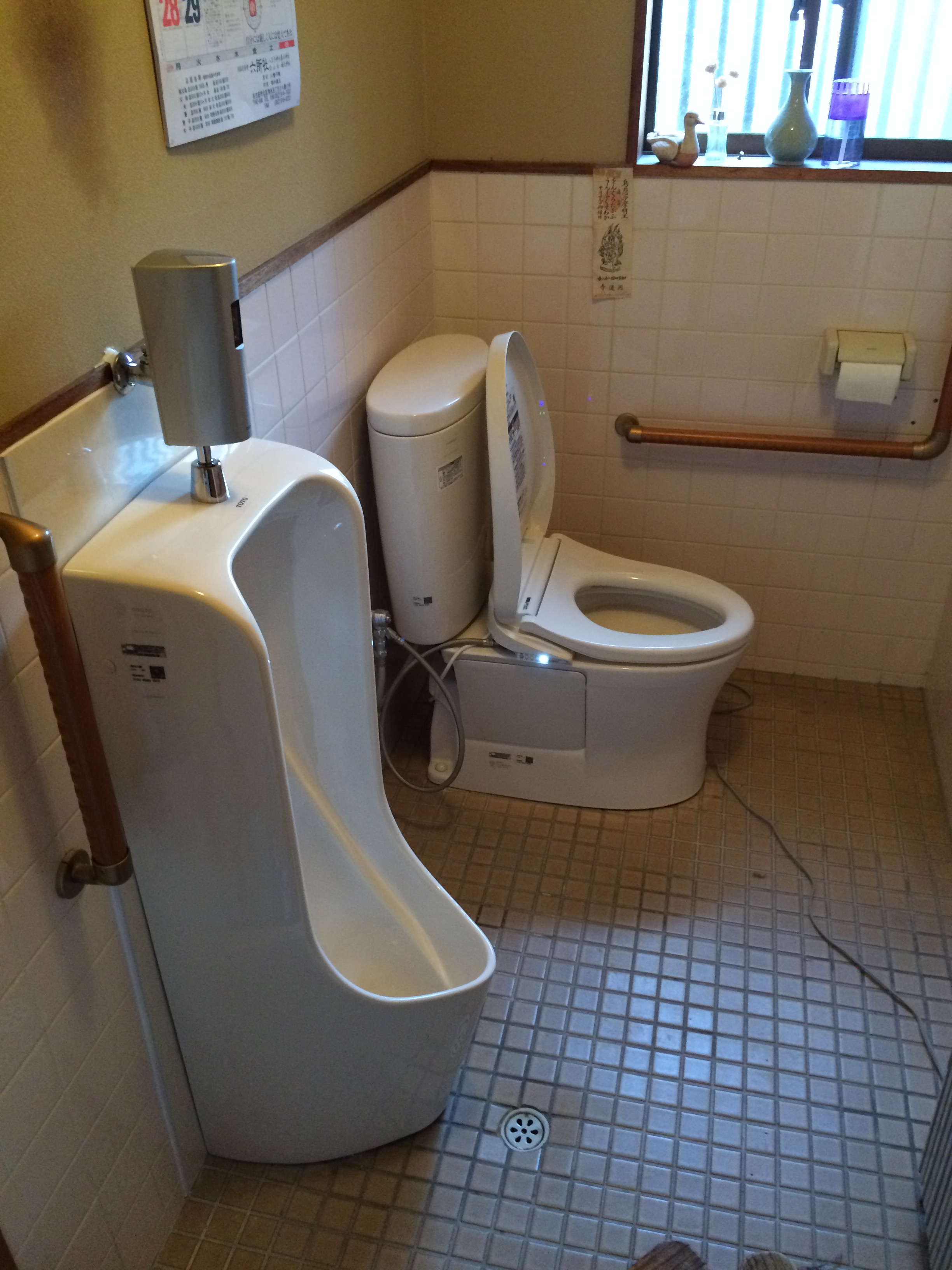 小便器 交換工事 トイレ最大65％オフ！名古屋のトイレリフォーム株式会社アディスホーム